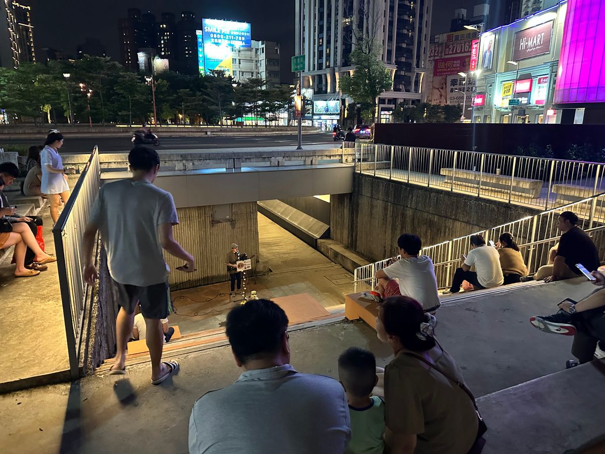新竹での路上ライブ